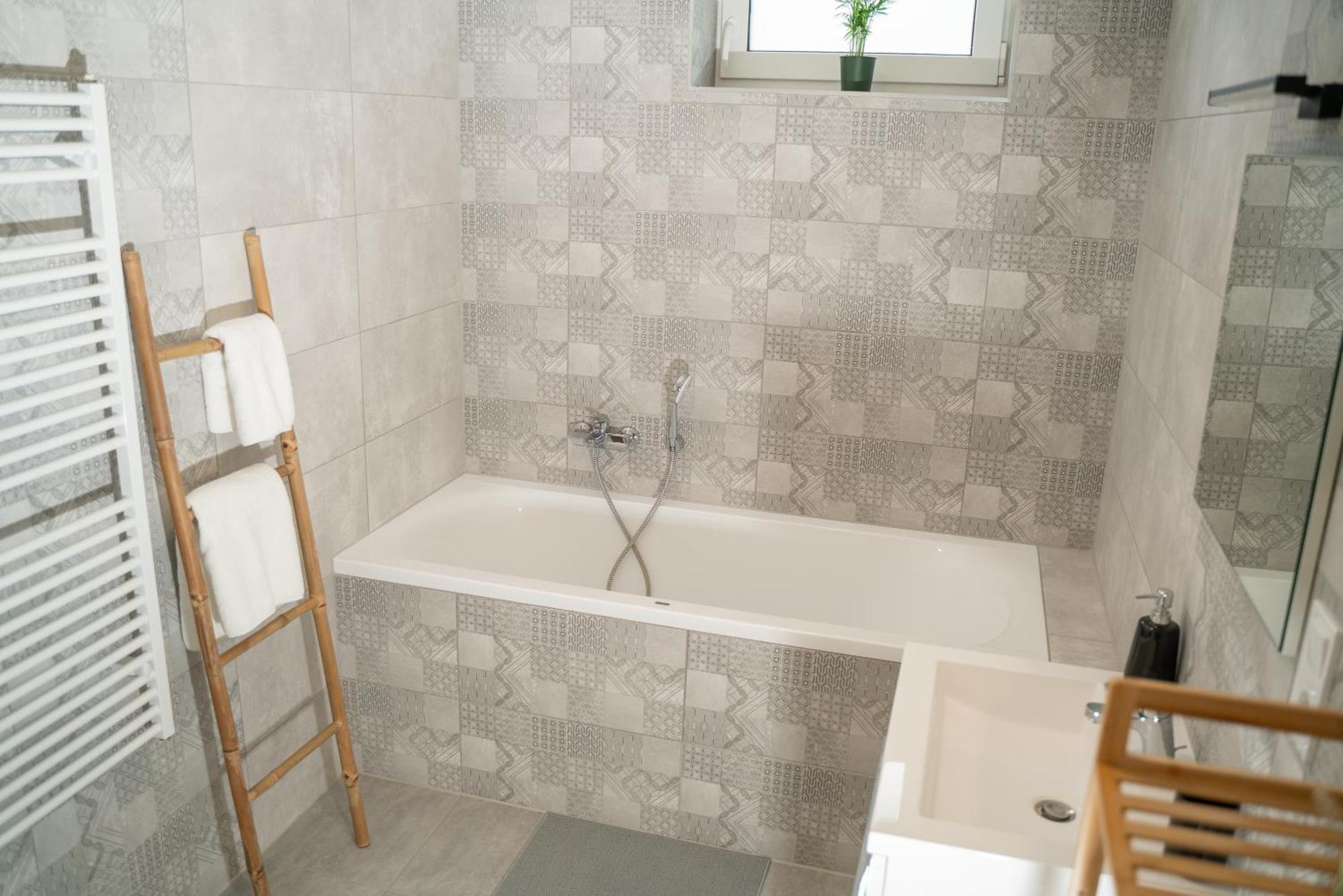 Oazis Apartman Zalakaros Exteriör bild